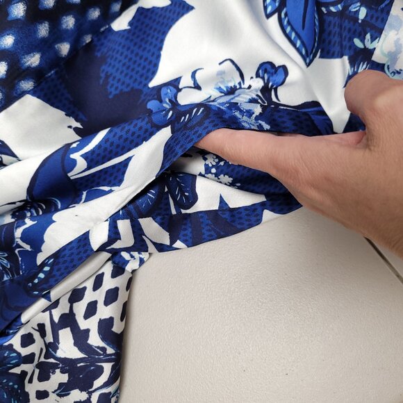 Chico’s Reversible Floral Daydream Duster - Picture 5 of 5